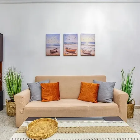 Charming 3br Maisonette With Private Backyard & Ac By 360 Estates *